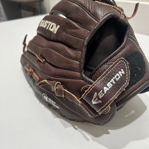 Easton baseball glove